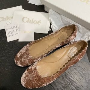 Chloe flats